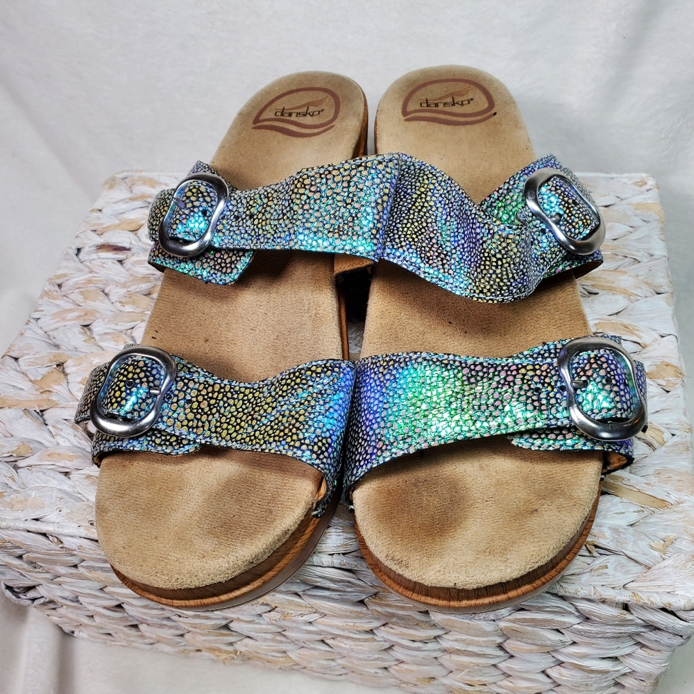 Dansko Shoes Mermaidcore Size 8.5 Iridescent Blue Leather Clog Sandals Comfy